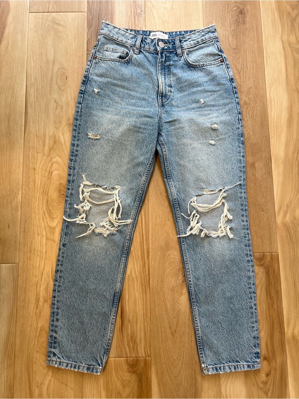 Zara High Rise Distressed Mom Jeans Ripped Denim Size 4